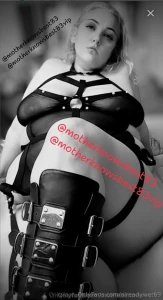 Hoosiermama motherknowsbest83 more explicit content on my vip for just part 5