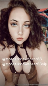 Hoosiermama motherknowsbest83 more explicit content on my vip for just part 6