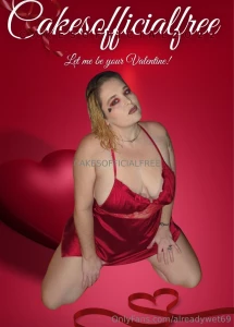 Come watch this naughty nerdy and needy texan wife play with her part 11