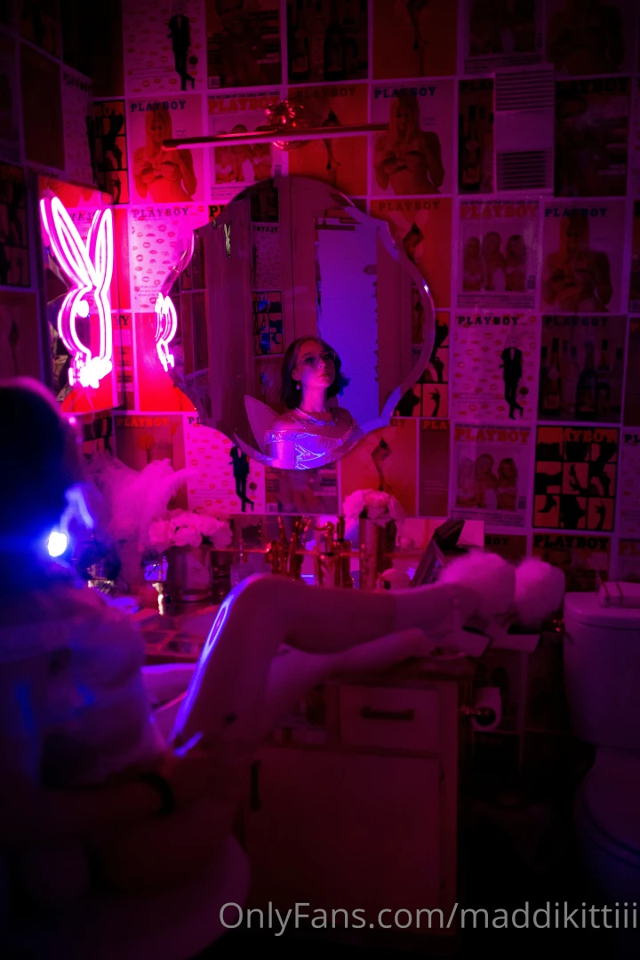 Hi yes hello who is this it s the birthday girl bitch leave a tip on part 4 