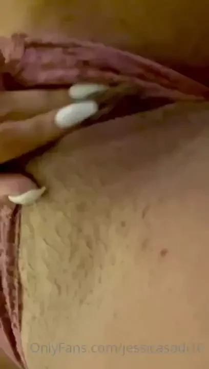 Beb s amanec muy caliente y me toque un poco babies woke up hot and 