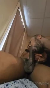 Tatts215 came thru and said he wanted some ass but no one was around