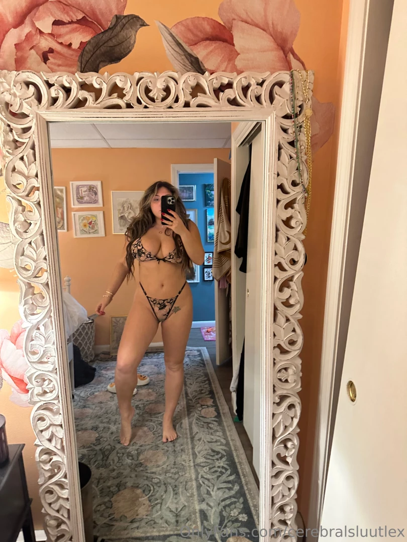 Do you like my outfit part 832 