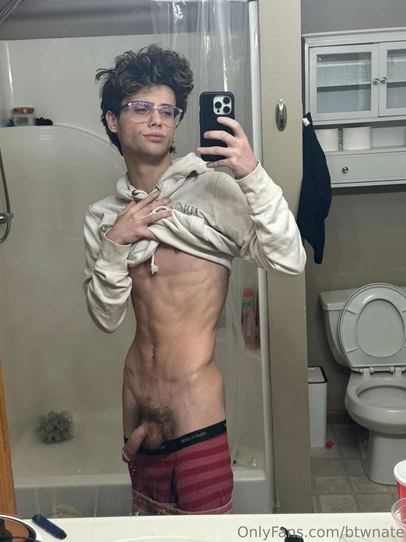 Message me daddy i ve been bored all night and wanna get this cock part 1 