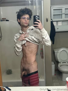 Message me daddy i ve been bored all night and wanna get this cock part 1