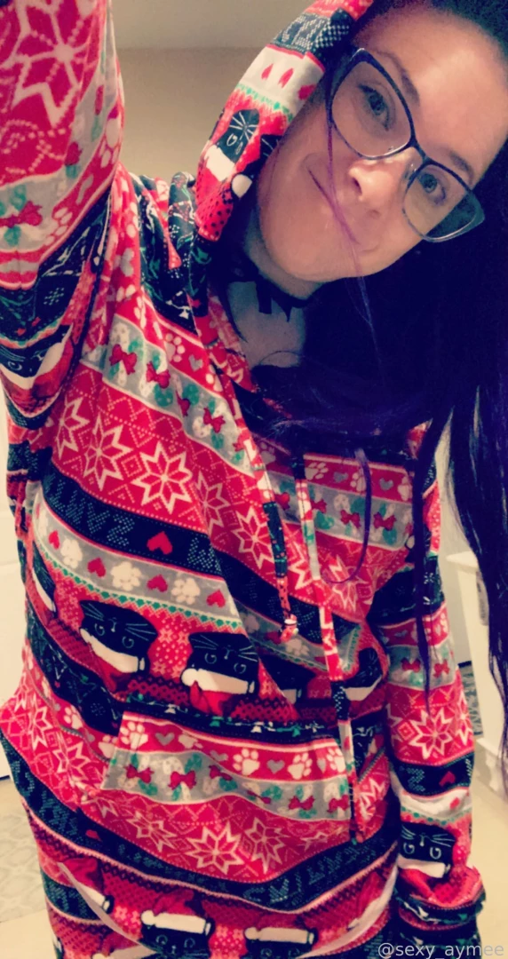 New christmas outfit its a sweater and leggings so it looks like a 