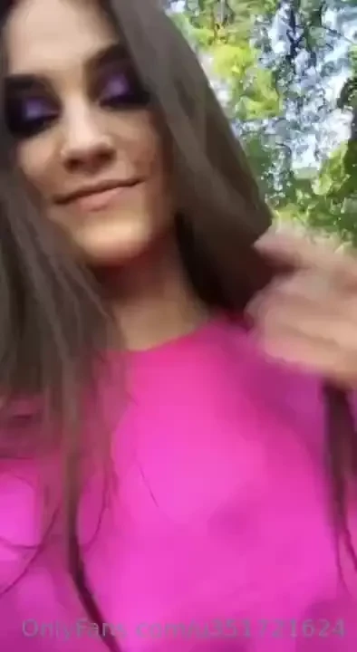 Great mood how do you like my makeup 