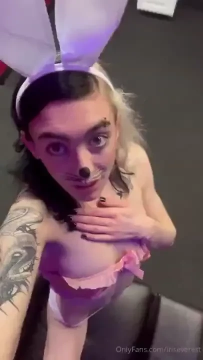 Happy new years eve i m so excited to finish editing my new b g femdom 