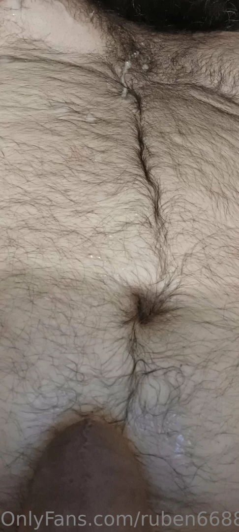 Made a mess on myself the other day almost cummed in my own face not 