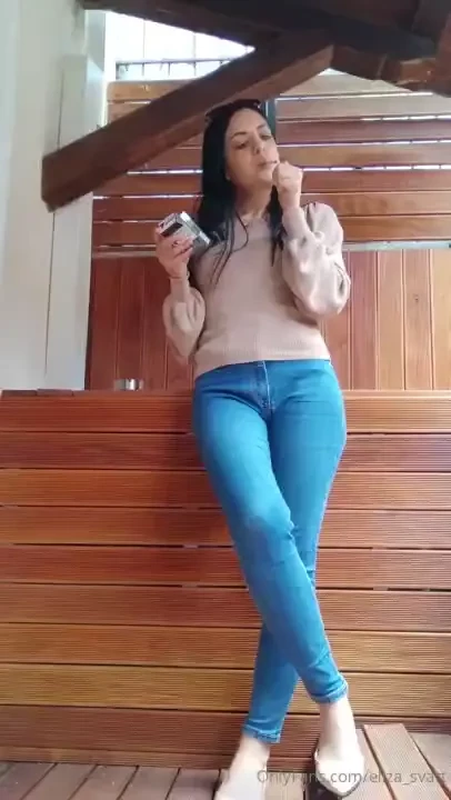 I said i didn t record during my holidays but i made two vids because 