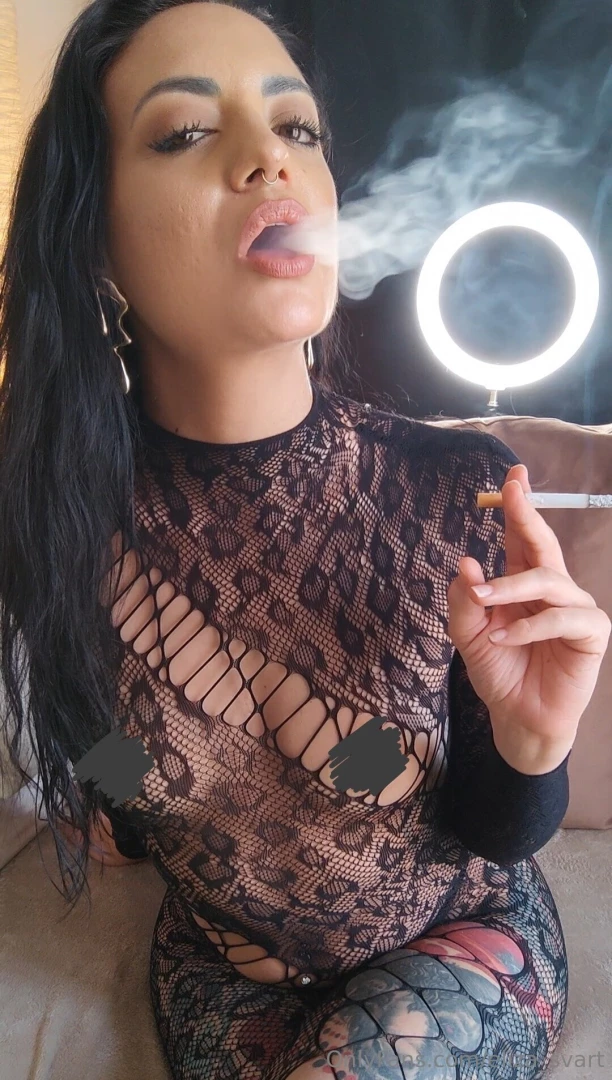 My smoke babes it is time for a video i m wearing my brand new body part 1 