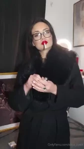 When one marlboro red isn t enough chainsmoking two marlboro reds