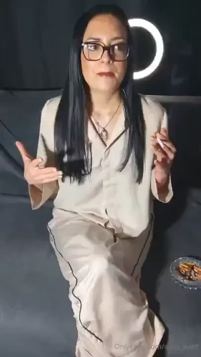 Chit chat sunday during my favourite smoke of the day my evening smoke 