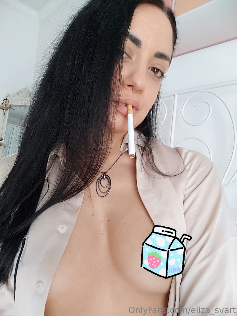 Cig dangle uncensored in your dms my loves 
