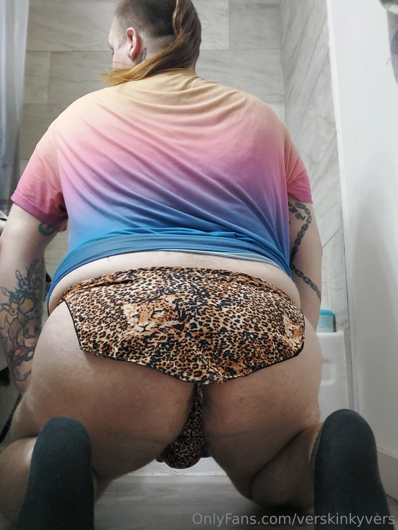Playing around with some new underwear and equipment 