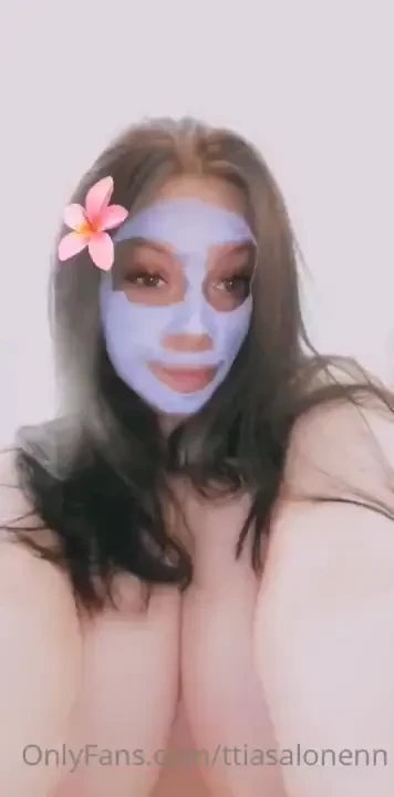 This feels very good and makes me horny af 