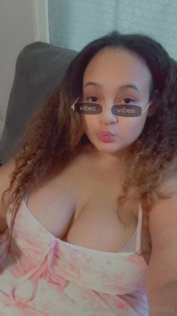 Been posting all new content on my vip page go subscribe while it s on 