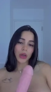 Papi estoy esperando por ti para una rica videollamada conmigo escr