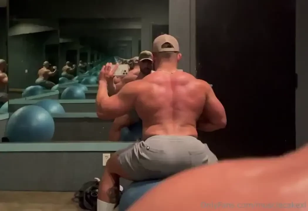Musclecakexl part 1 