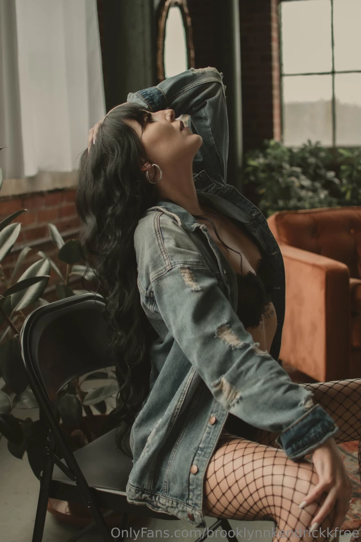 Are you going to pull my hair today or do i have to do it myself sub 