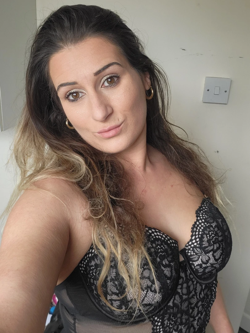 Everyone go check out my friend lady n ladynewman92 