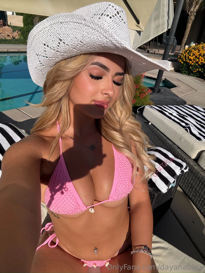 I just rlly like this one lol 