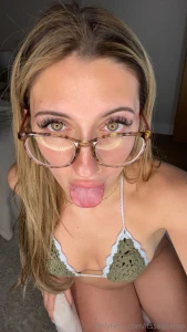 I want you to get lost in my curves baby this bundle will make you go