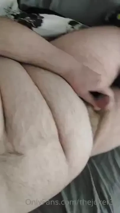 I m so hard right now 