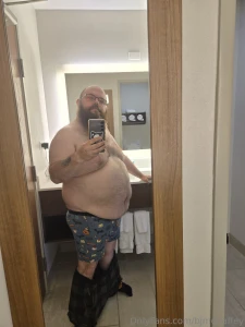 I have an update for y all first pic here with the thumbs up today was