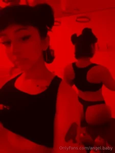 Send me a message bb i m waiting 4 u