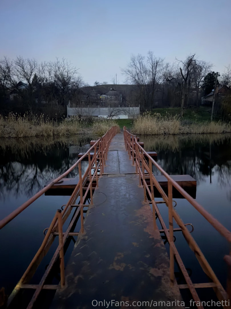 When the city falls asleep maria wakes up 