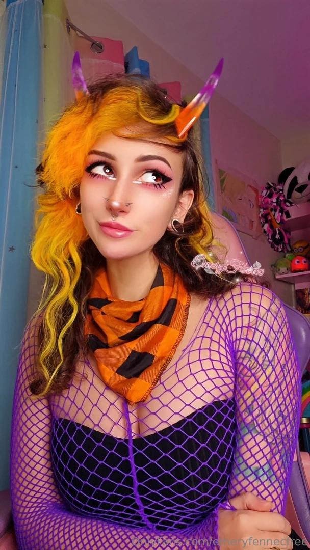 New sets dropping on my premium emeryfennec part 2 