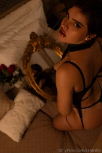 Listo para azotarme ready to spank me