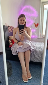 Do you like mirror selfies or the real view better