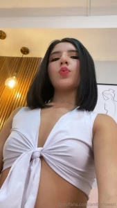 I want your handprint on my butt