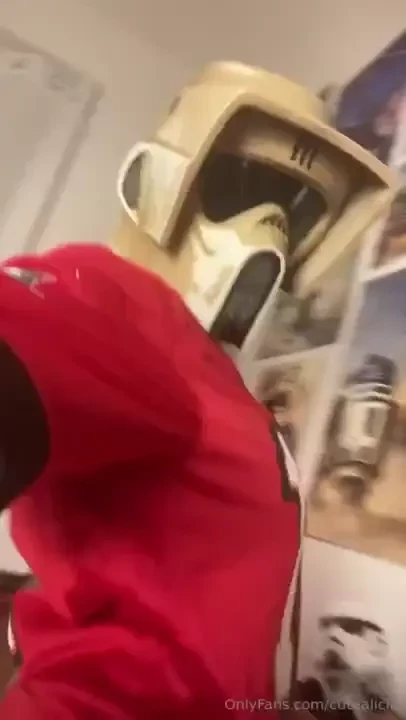 Flexing in my brady jersey whats your favorite team 