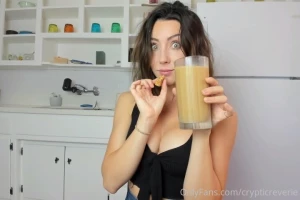 Monday calls for weird selfies with your snacks ha part 3