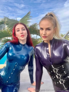 We re gonna go live sunday the 21st at 8pm dutch time wanna join us