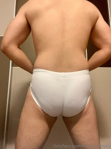 Fuckkk one of you sent me this to try on this coming summer but it part 3