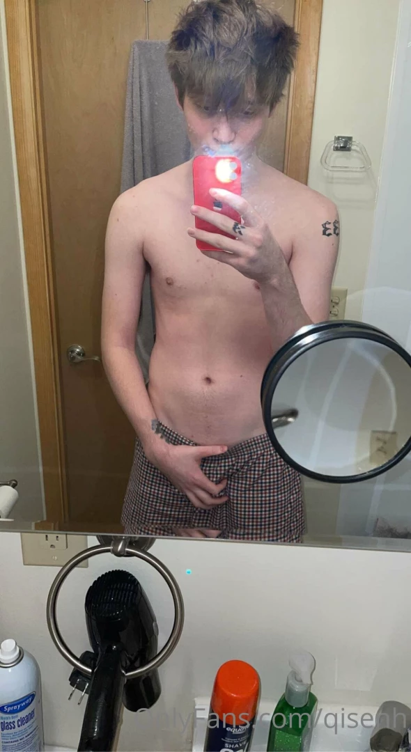 He send me some nice selfies and videos part 2 