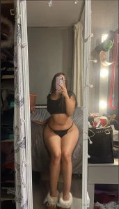 Yourdreamgirlxx1 part 1