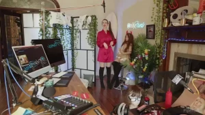 Will it fit the open black dress with no panties and fishnets