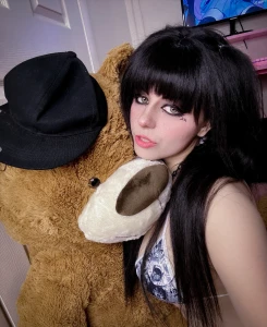 Meet my new boyfriend new set dropping it s not as explicit so it ll part 1