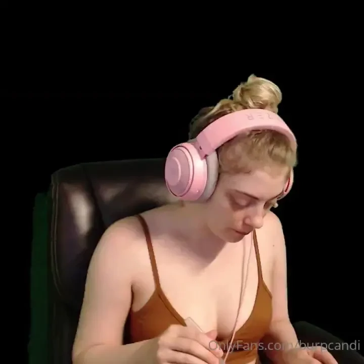 Happy friday just a simple carefree gal eating strawberry gateau very 