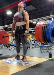 Here s some lifts from this week plus me putting on my special panties part 2