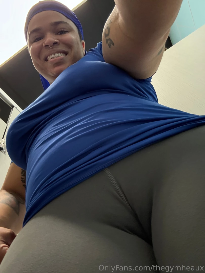 Which was your favorite view i got ready for the gym at a decent time 