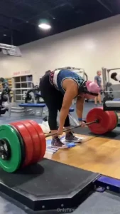 Here s my lifts from this week and some empty movie theater bathroom part 2