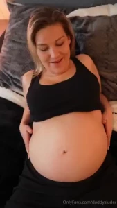 I m once again completely enthralled by my belly ich bin mal wieder v