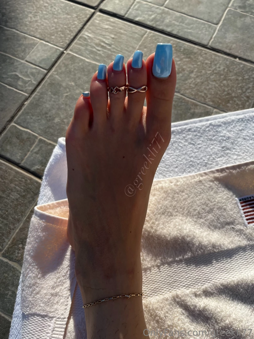 Again on the roof part 7 