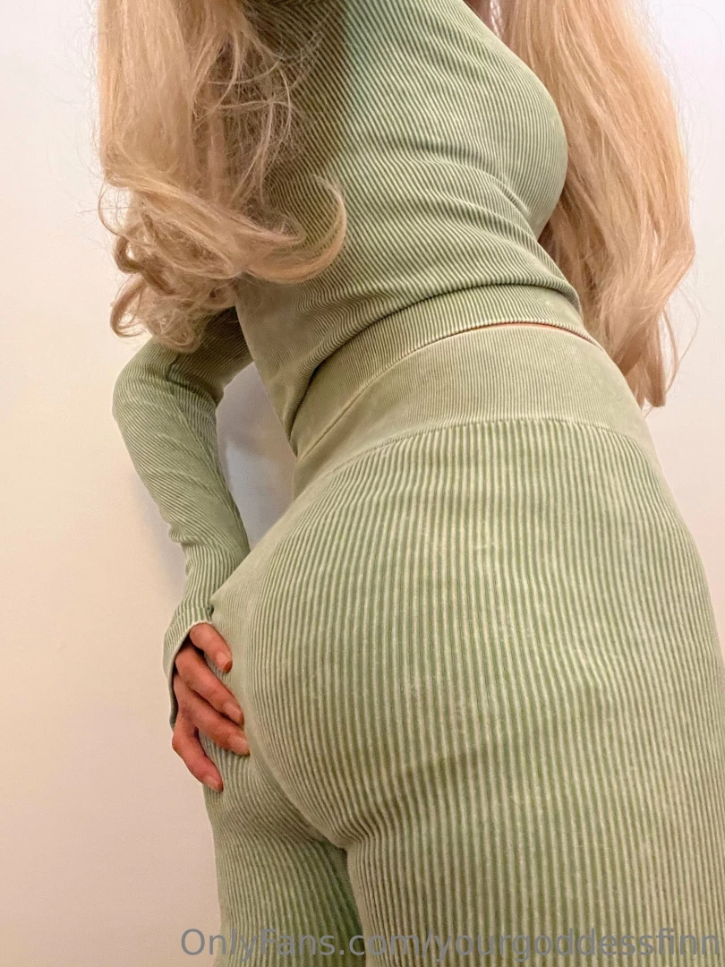 I know you want to squeeze them let me do it for you 